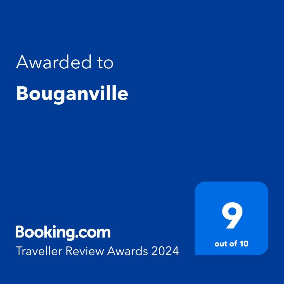 Bouganville 비베로네 외부 사진